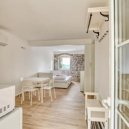 Sm Beach Residence Petrovac Exterior photo